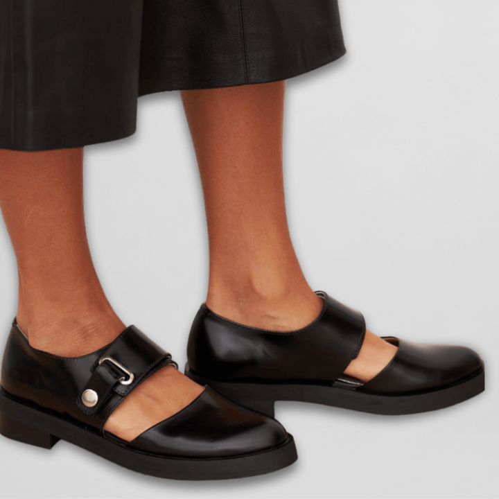Classic Mary Janes with Buckle