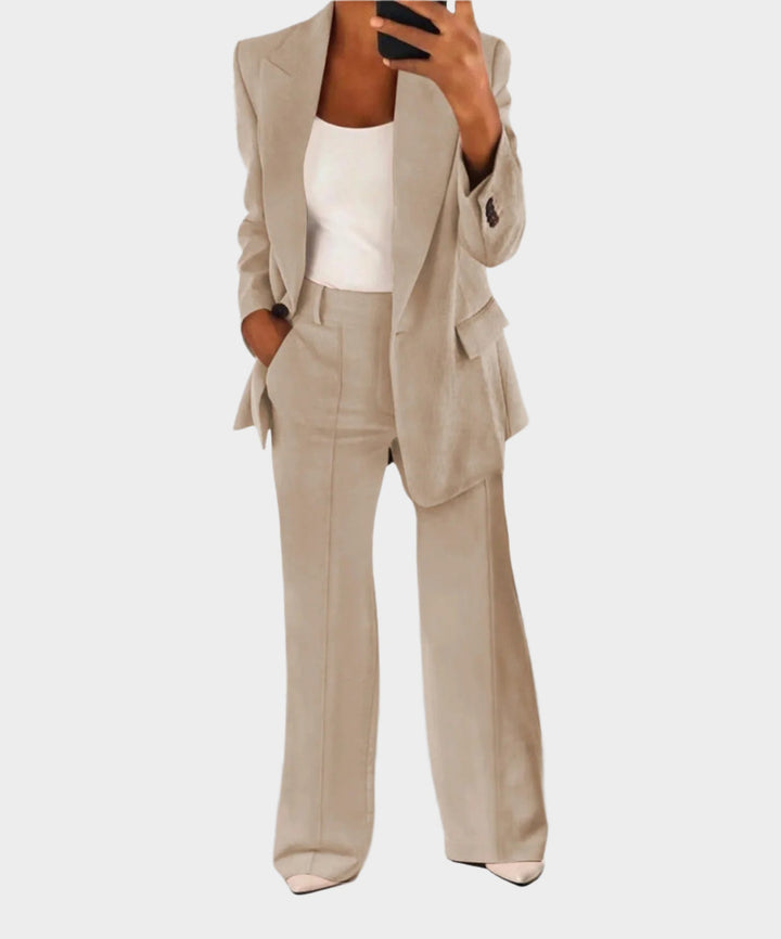 Sleek Women's Set