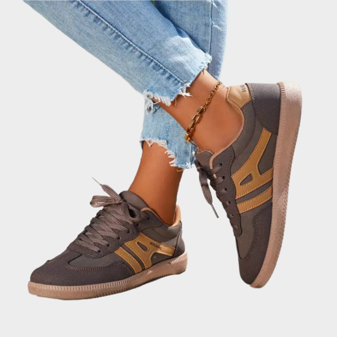 Sports Shoes with Retro Details