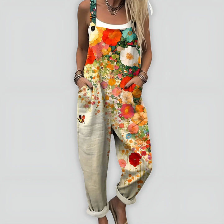 Comfortable and Stylish Jumpsuit with a Relaxed Fit