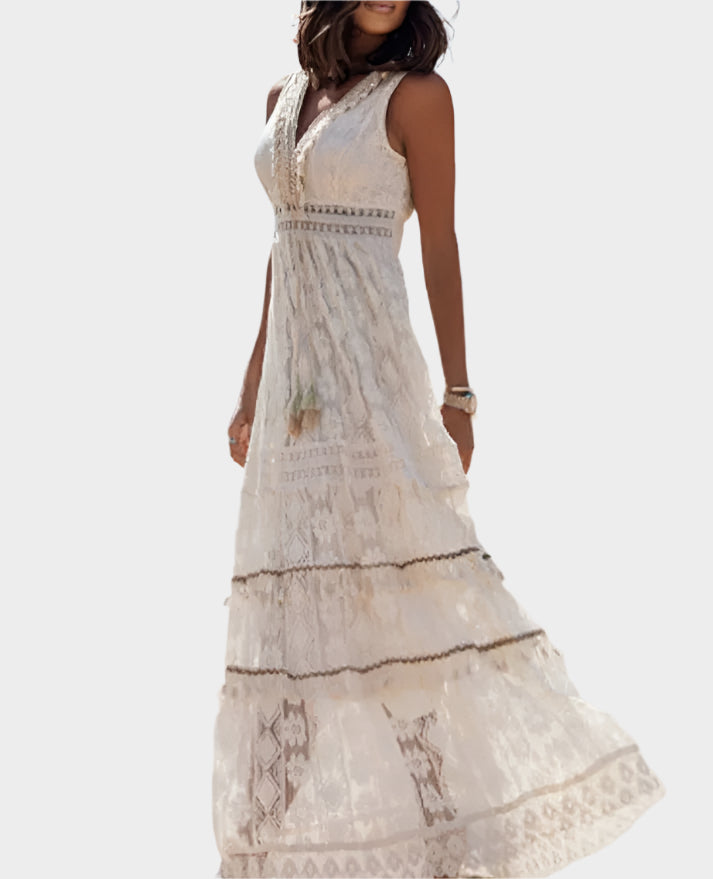 Retro Dress with Boho Style and Tie