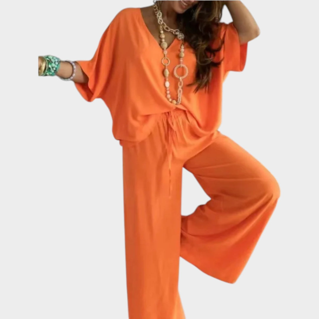 Relaxed V-Neck Lounge Set