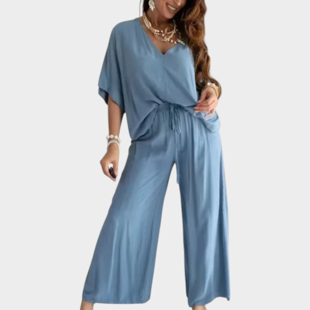 Relaxed V-Neck Lounge Set