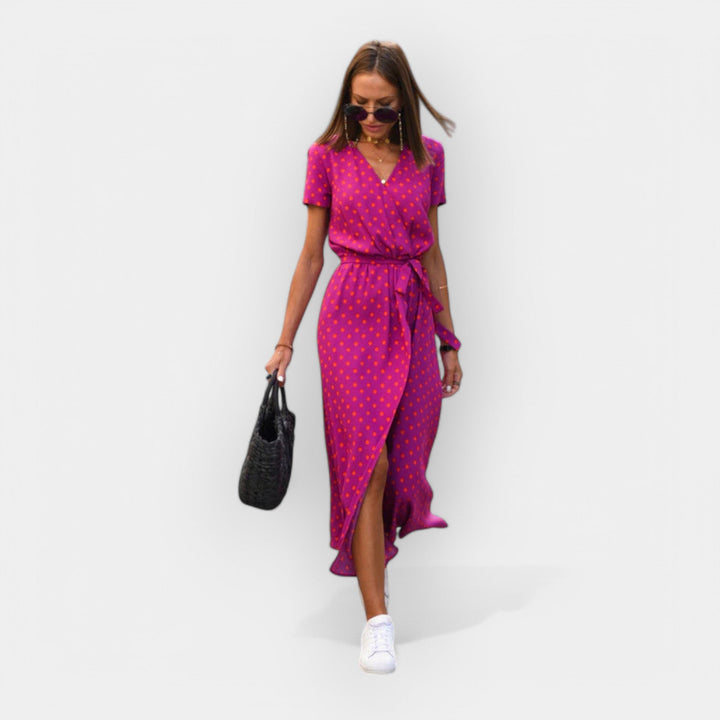 Dress with Comfortable, Stable Fit