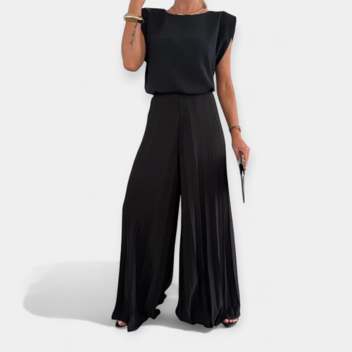 Summer Fashion Set with Top and Pants