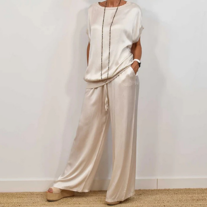 Ruslana Set with Luxurious Comfort