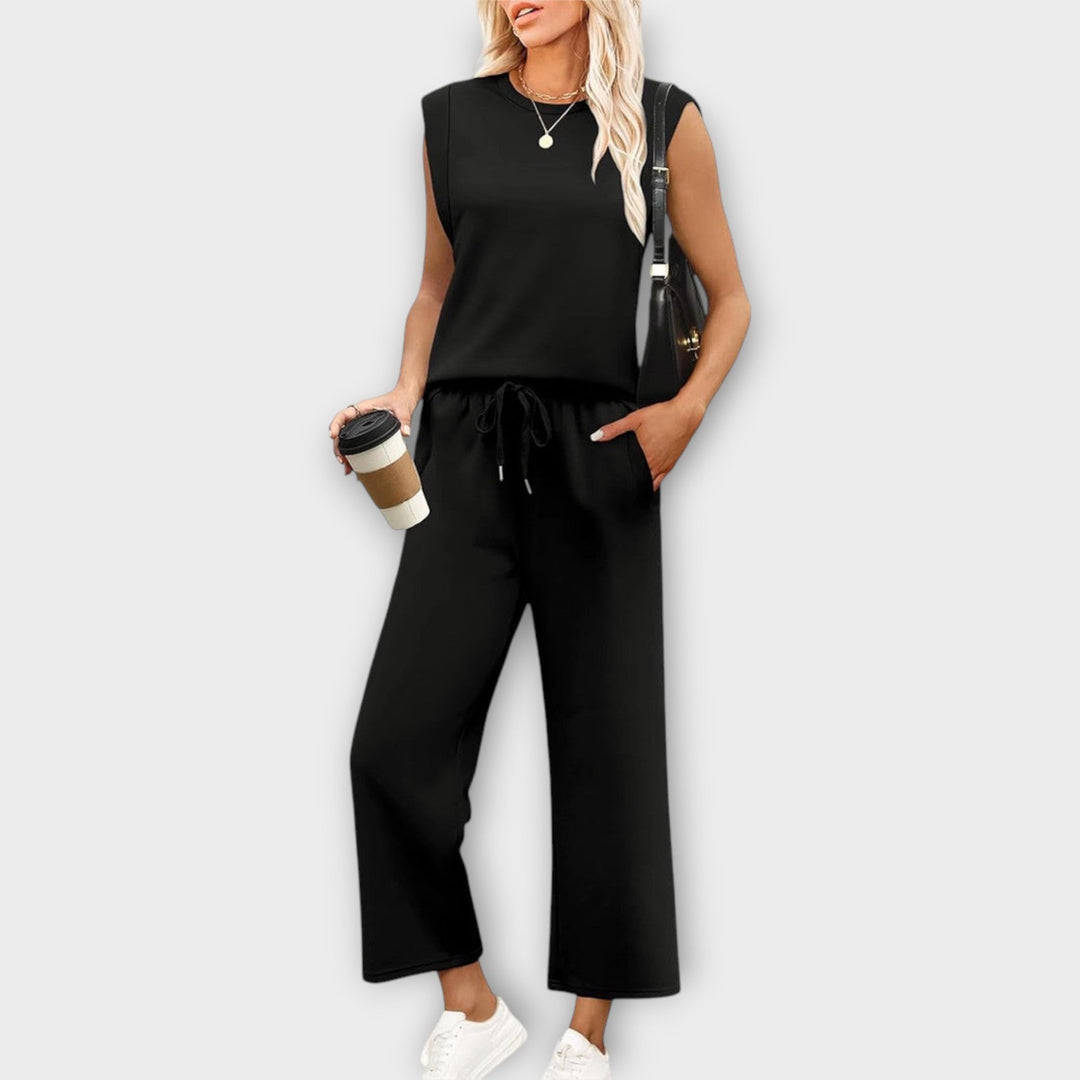 Women's Set – Soft, Elegant, and Stylish