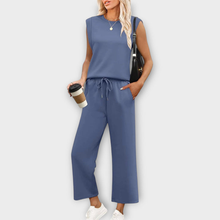 Women's Set – Soft, Elegant, and Stylish